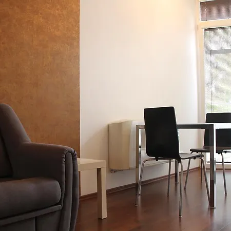 Homestay Kukucinova Bratislava